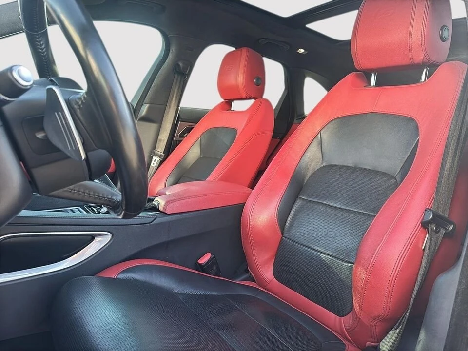 2020 Jaguar F-Pace - Image 14 of 20