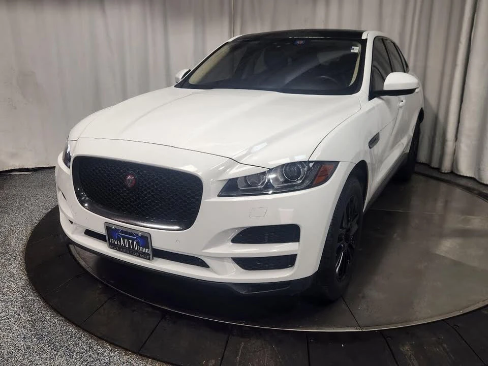 2020 Jaguar F-Pace - Image 6 of 19