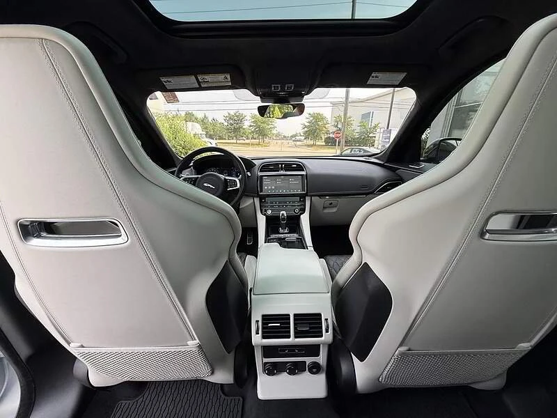 2020 Jaguar F-Pace SVR - Image 15 of 20