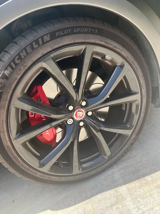 2020 Jaguar F-Pace SVR - Image 12 of 17