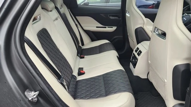2020 Jaguar F-Pace SVR - Image 5 of 6