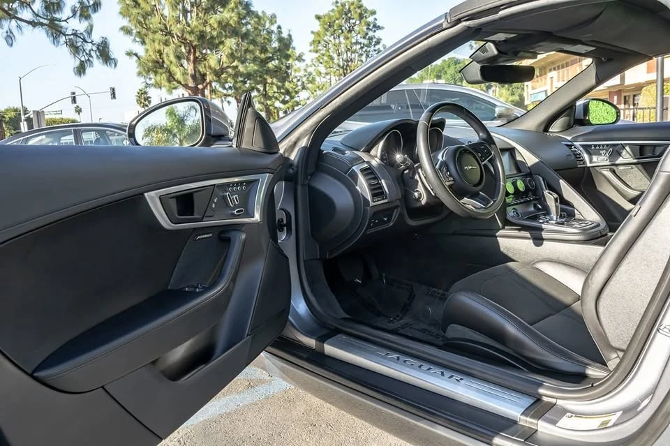 2020 Jaguar F-Type 2nd Gen - Image 8 of 15