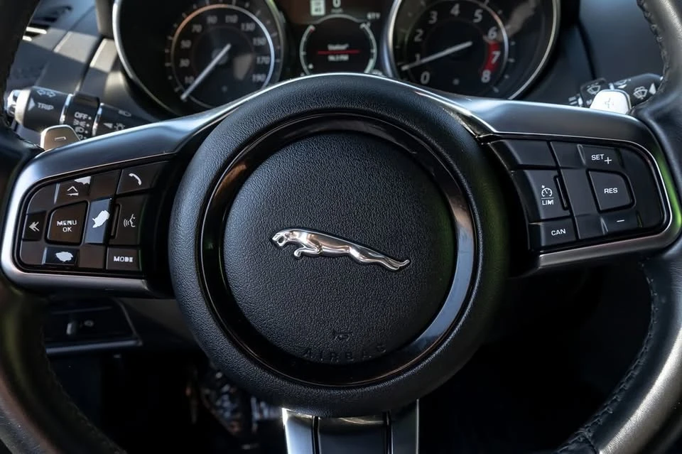 2020 Jaguar F-Type 2nd Gen - Image 6 of 15