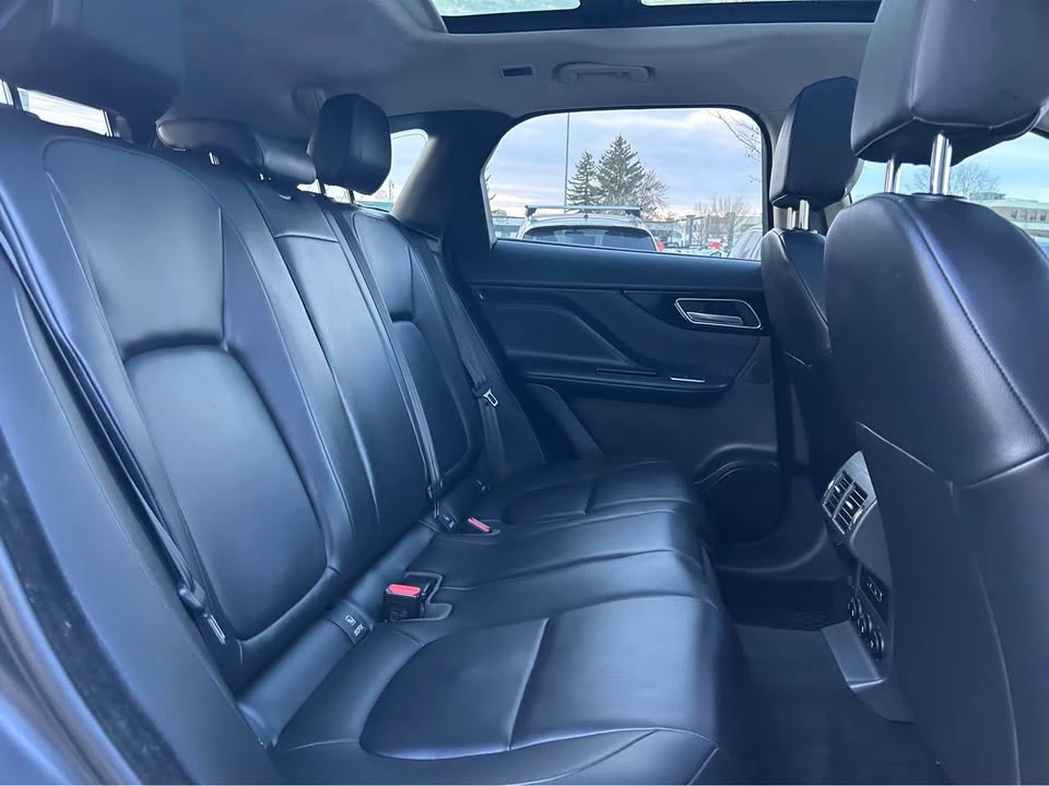 2020 Jaguar F-Pace - Image 12 of 13