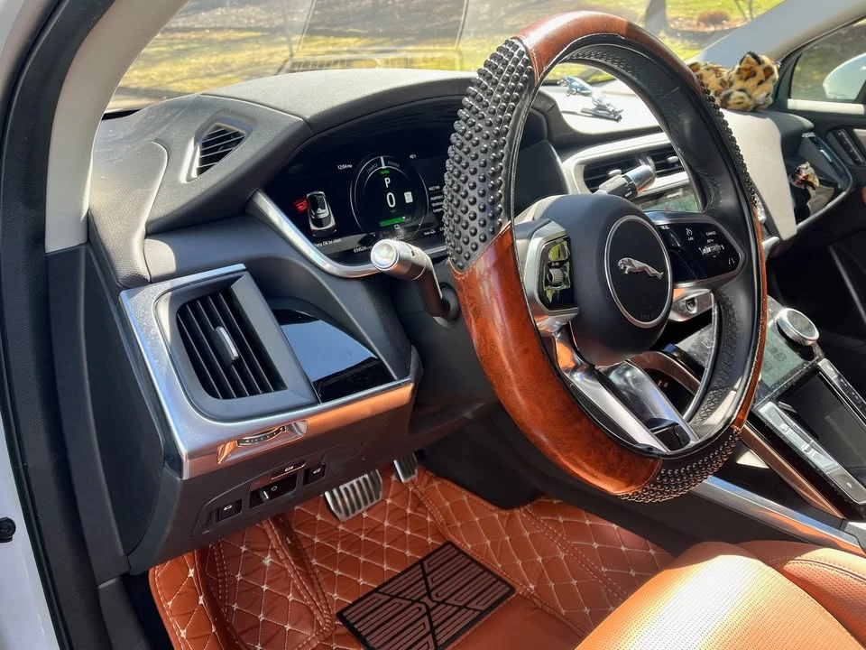 2020 Jaguar I-Pace - Image 18 of 20