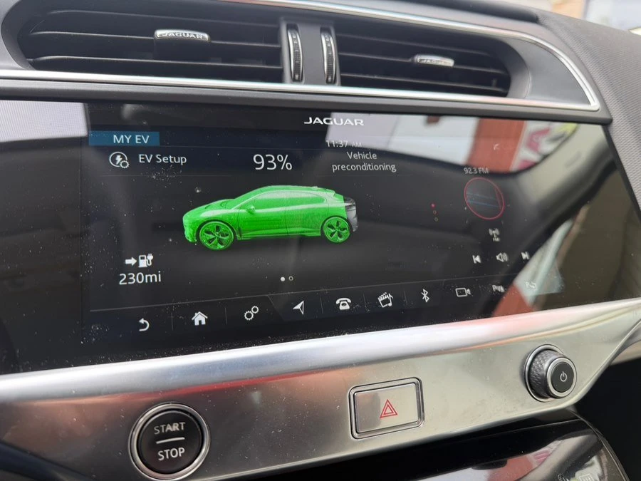 2020 Jaguar I-Pace - Image 12 of 18
