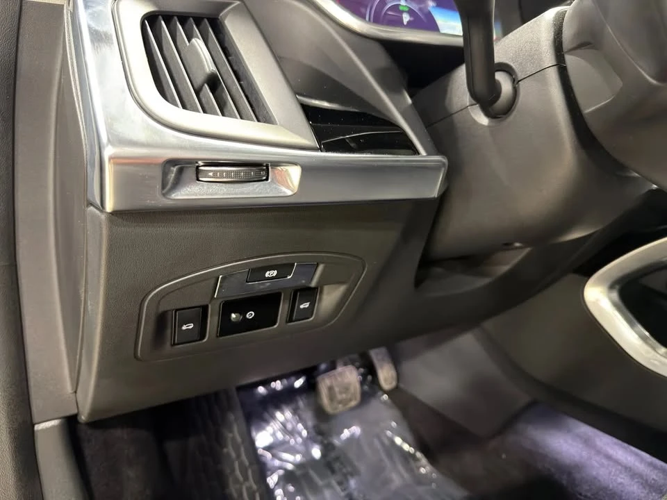 2020 Jaguar I-Pace - Image 14 of 19