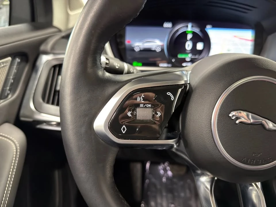 2020 Jaguar I-Pace - Image 15 of 19