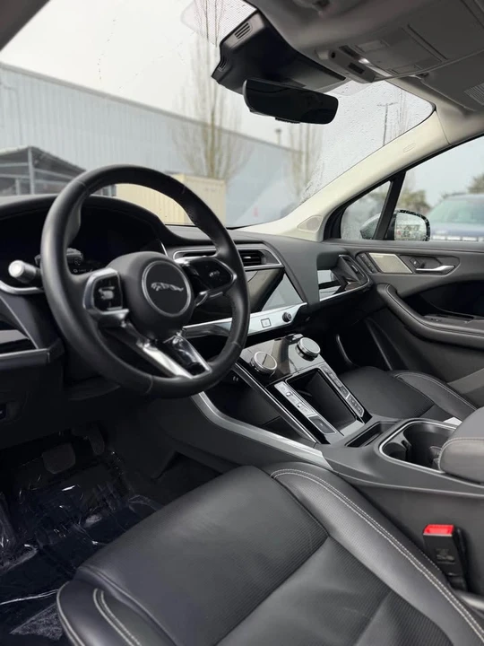 2020 Jaguar I-Pace - Image 10 of 14
