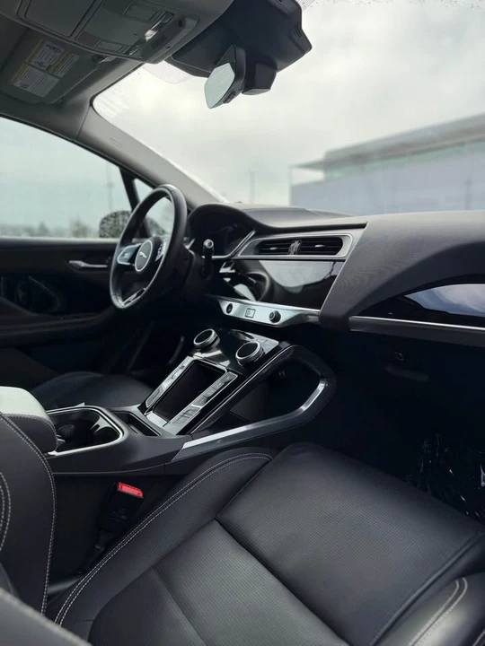 2020 Jaguar I-Pace - Image 13 of 14