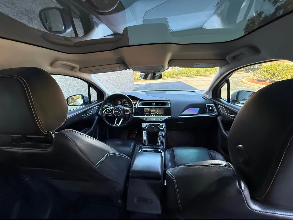 2020 Jaguar I-Pace - Image 8 of 13