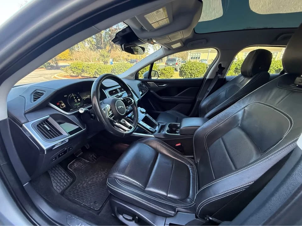 2020 Jaguar I-Pace - Image 11 of 13