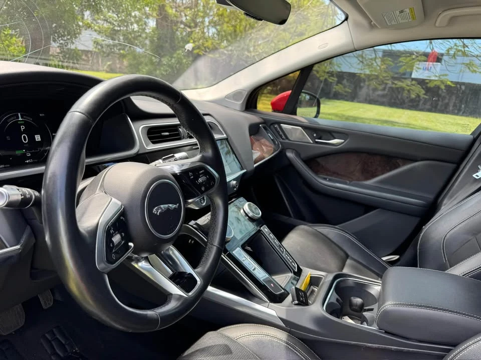 2020 Jaguar I-Pace - Image 5 of 6
