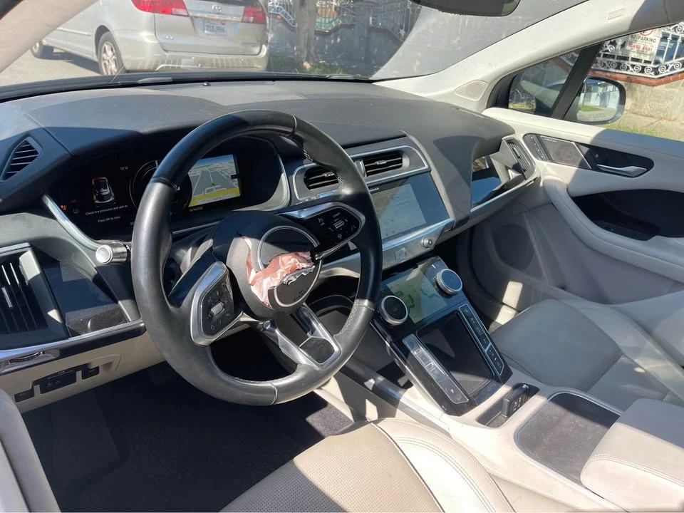 2020 Jaguar I-Pace - Image 11 of 11