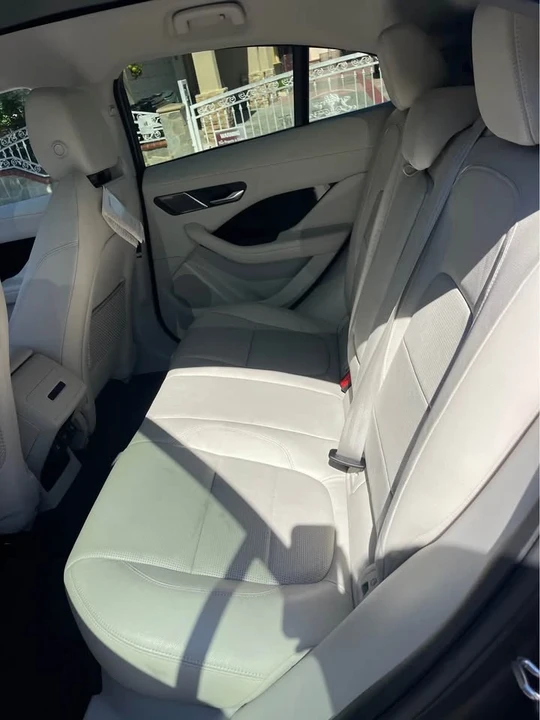 2020 Jaguar I-Pace - Image 6 of 11