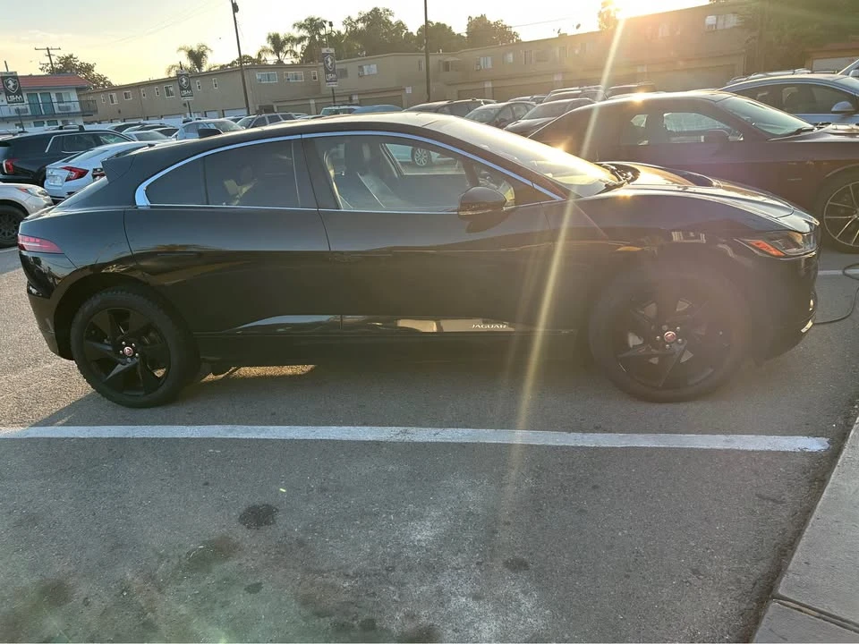 2020 Jaguar I-Pace - Image 7 of 13