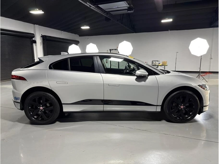 2020 Jaguar I-Pace - Image 12 of 18