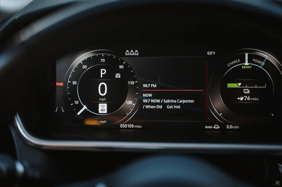 2020 Jaguar I-Pace - Image 11 of 20