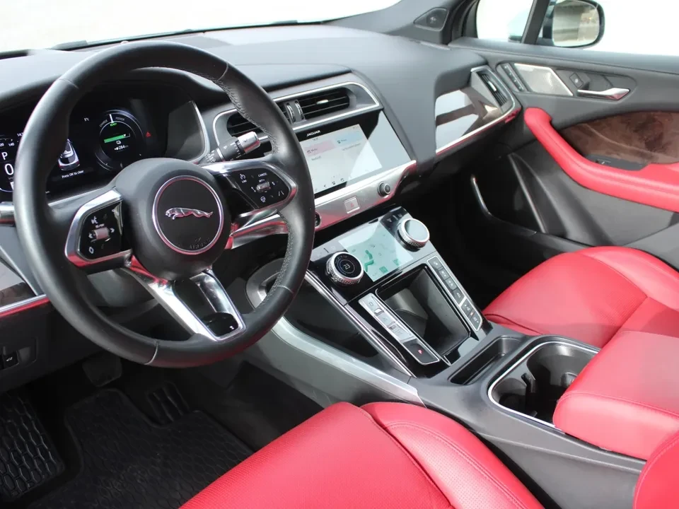 2020 Jaguar I-Pace - Image 9 of 16