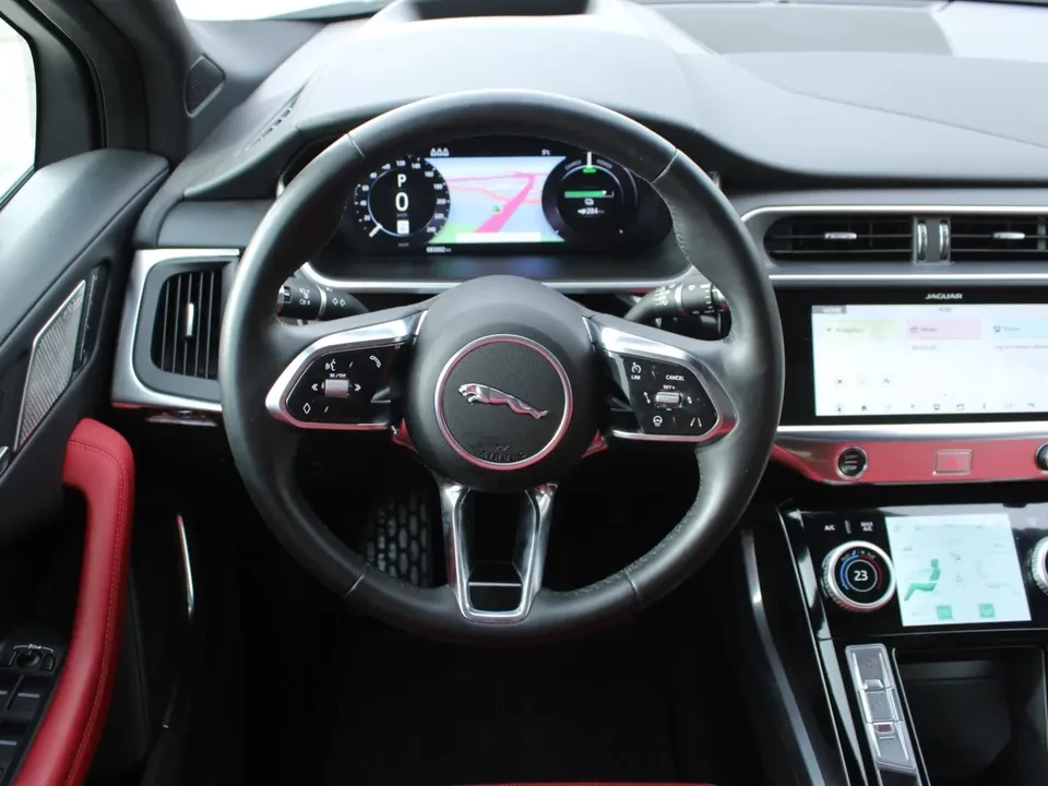 2020 Jaguar I-Pace - Image 10 of 16