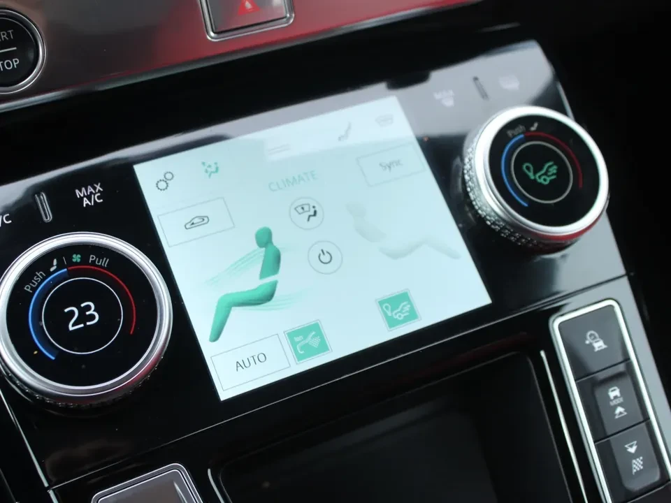 2020 Jaguar I-Pace - Image 13 of 16