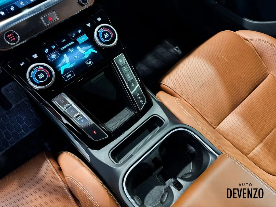 2020 Jaguar I-Pace - Image 16 of 20