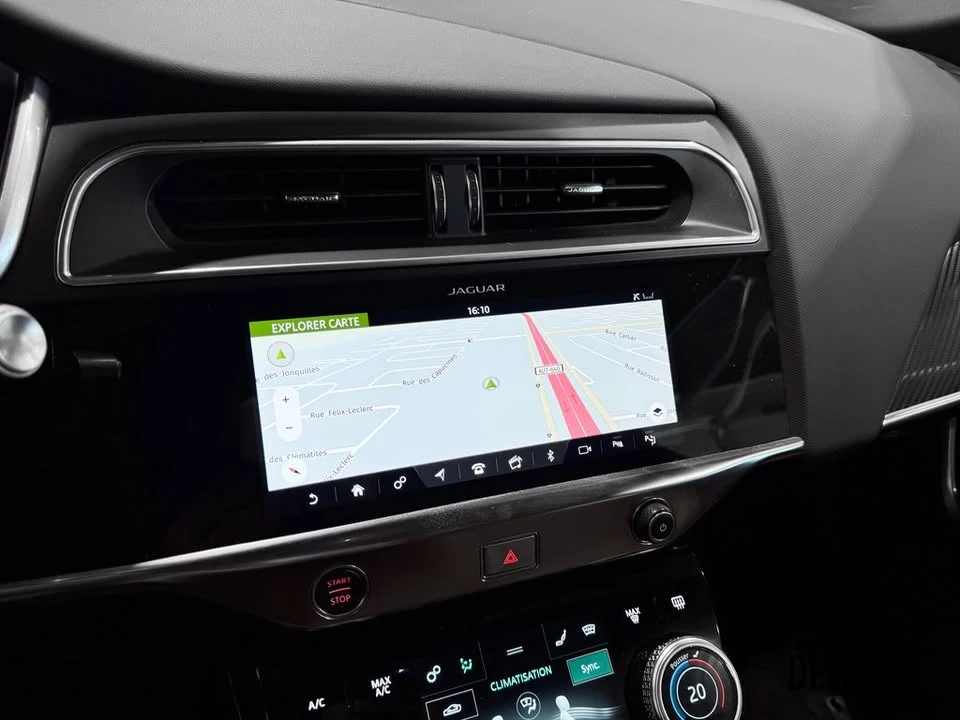 2020 Jaguar I-Pace - Image 17 of 19