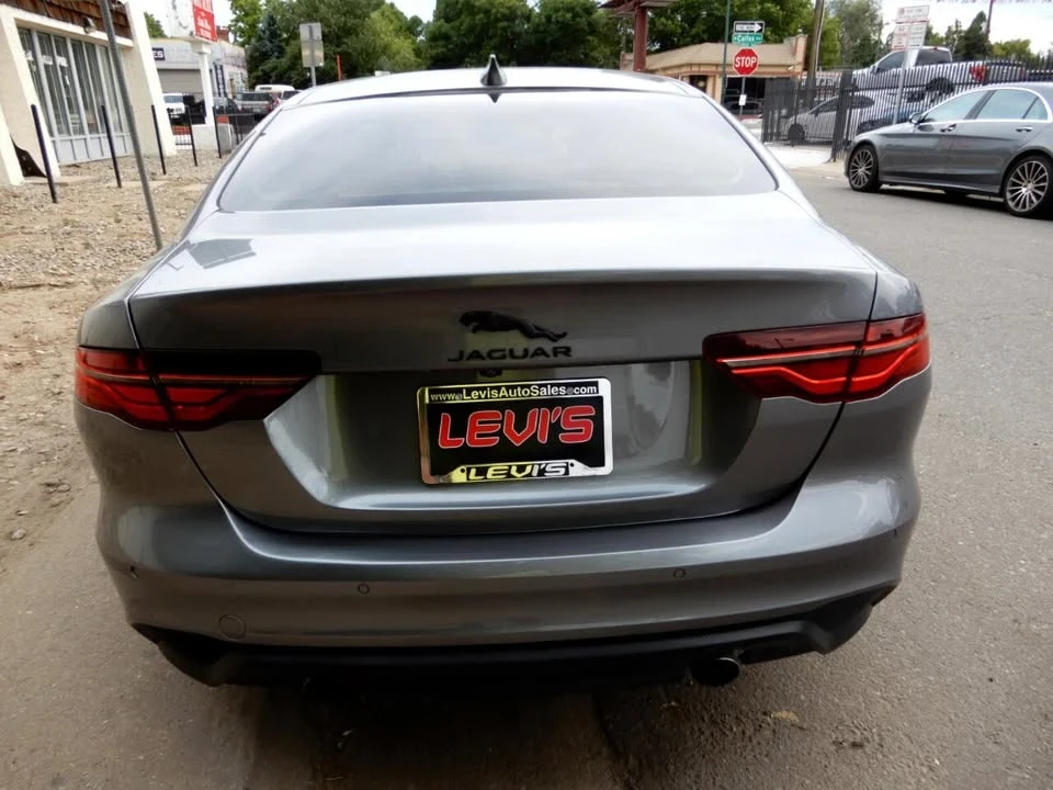 2020 Jaguar XE - Image 6 of 20