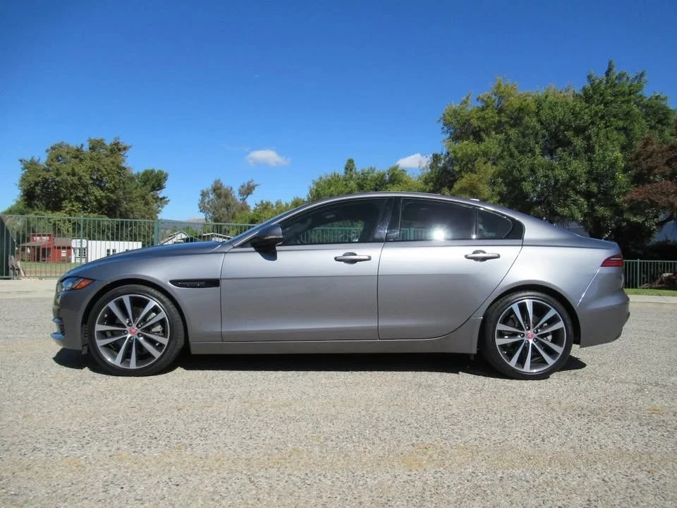 2020 Jaguar XE - Image 2 of 20