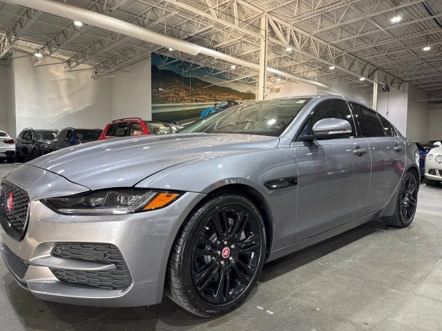 2020 Jaguar XE - Image 19 of 19