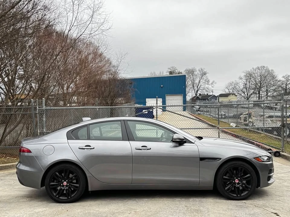 2020 Jaguar XE - Image 3 of 19