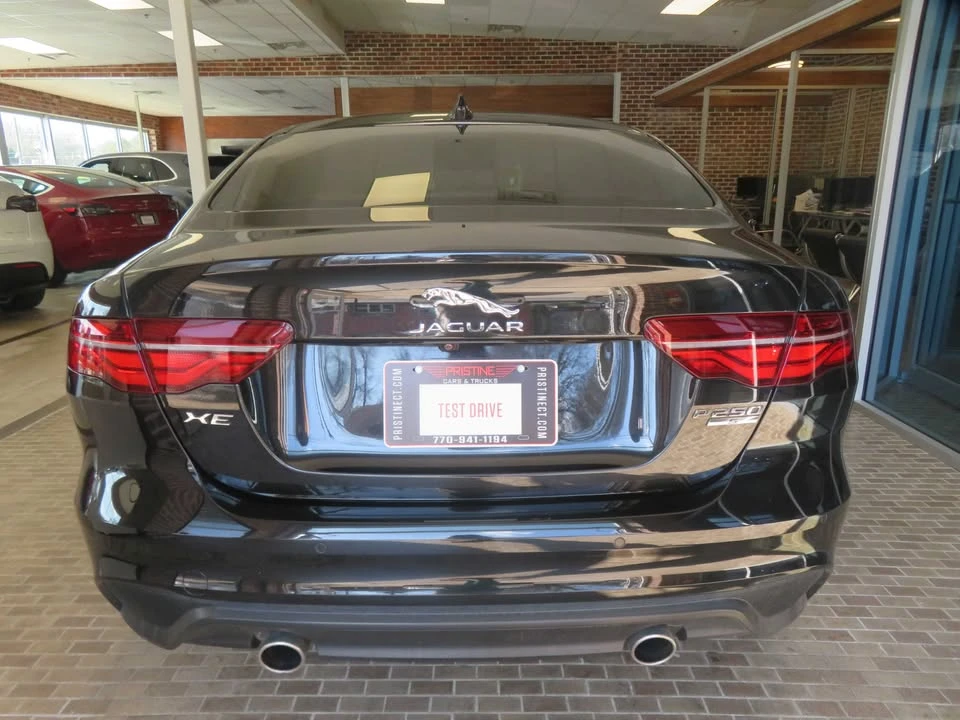 2020 Jaguar XE - Image 5 of 20
