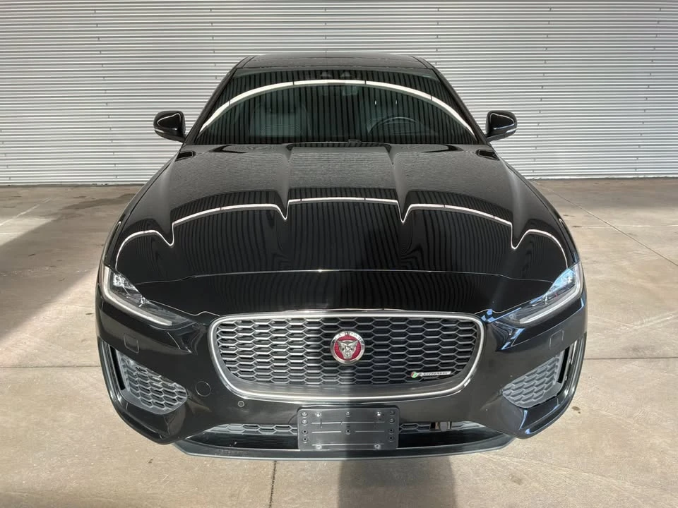 2020 Jaguar XE - Image 2 of 18