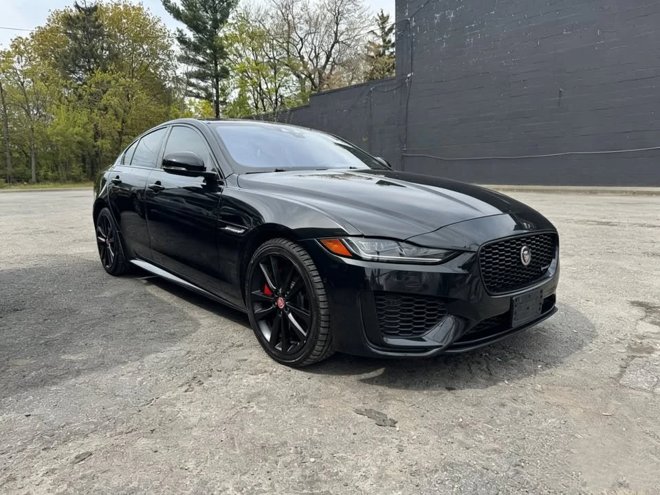 2020 Jaguar XE - Image 2 of 20