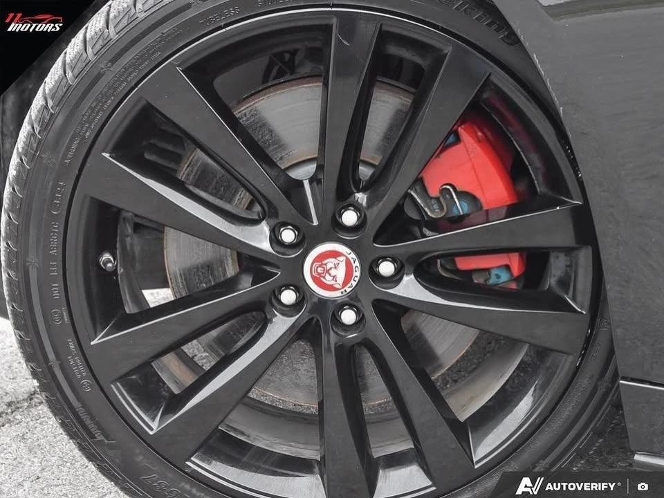 2020 Jaguar XE - Image 8 of 20