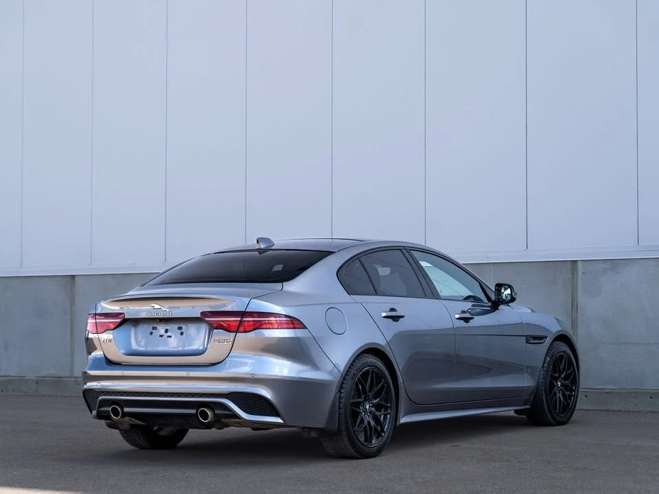 2020 Jaguar XE - Image 6 of 20