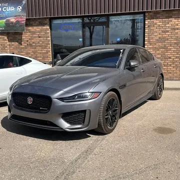 2020 Jaguar XE R-Dynamic SE P300 AWD