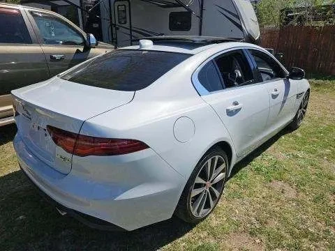 2020 Jaguar XE - Image 3 of 10