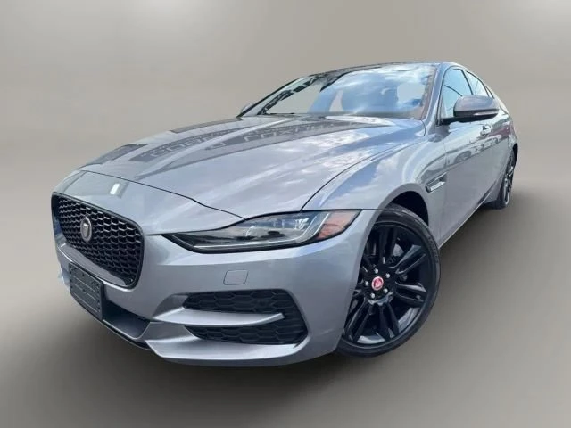 2020 Jaguar XE - Image 2 of 19