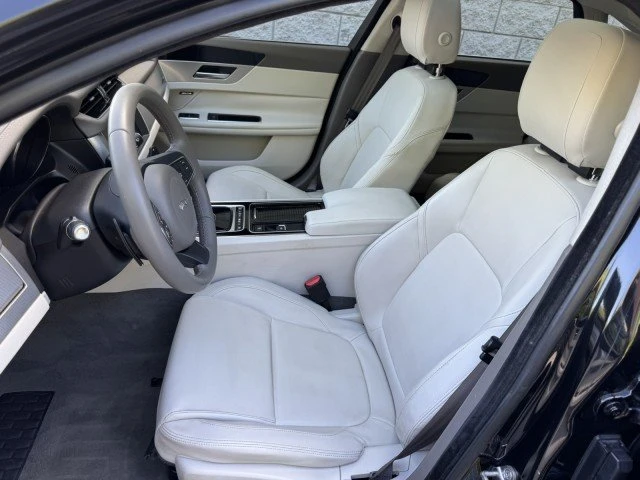 2020 Jaguar X260 XF - Image 7 of 21