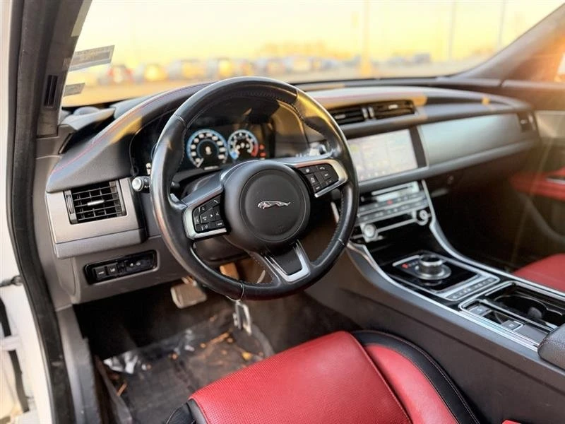 2020 Jaguar X260 XF - Image 8 of 19