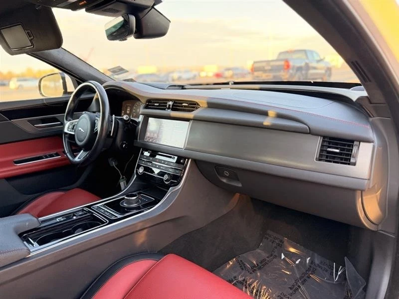 2020 Jaguar X260 XF - Image 9 of 19