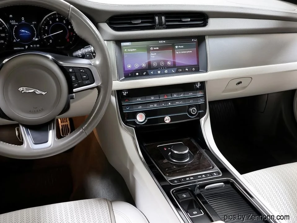 2020 Jaguar X260 XF - Image 16 of 20
