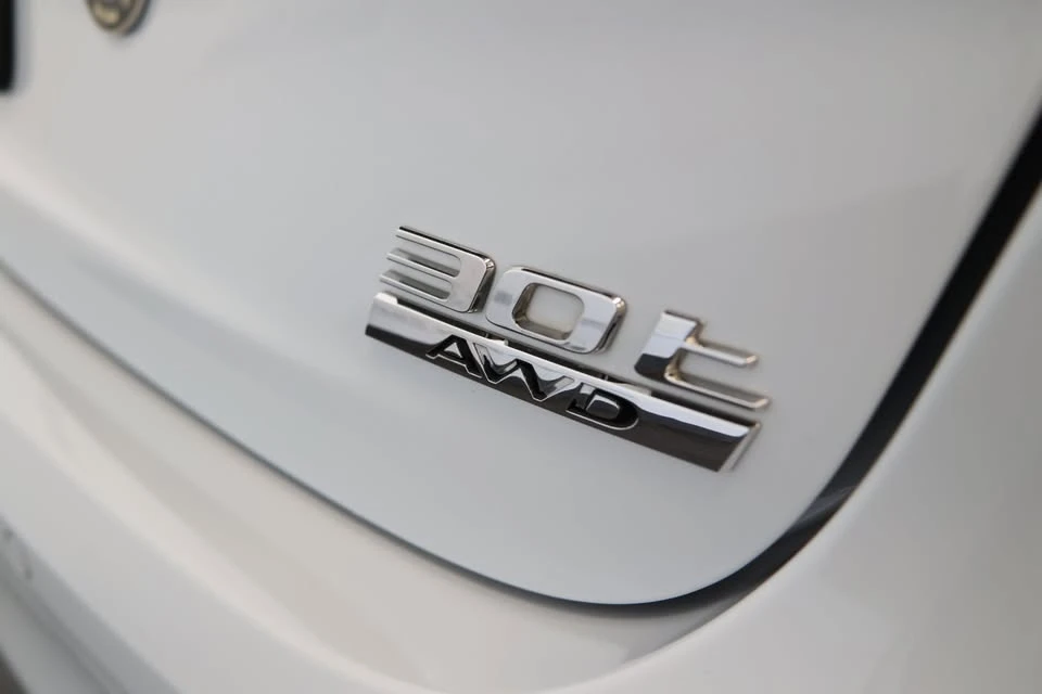 2020 Jaguar X260 XF - Image 4 of 7