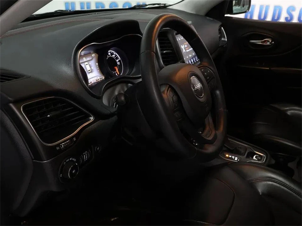 2020 Jeep KL Cherokee - Image 15 of 31