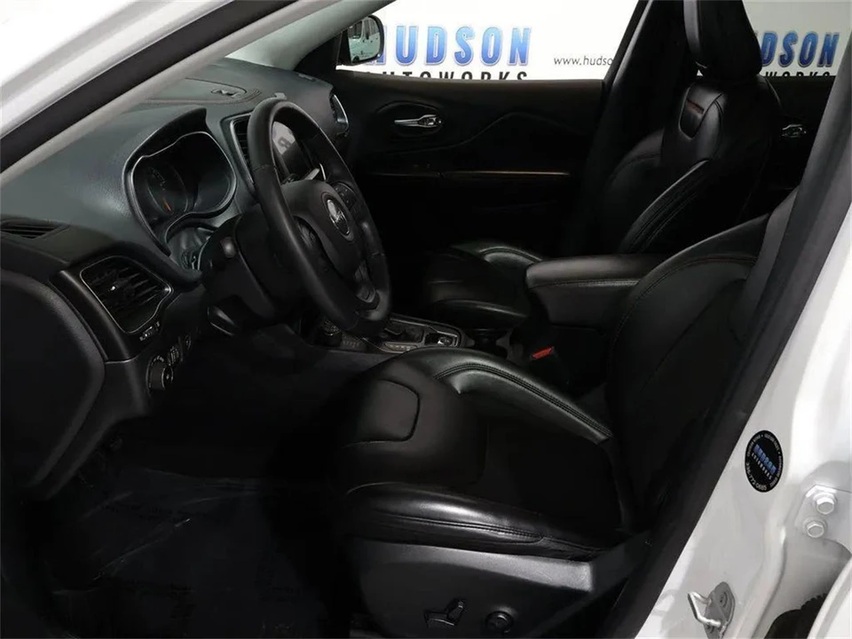 2020 Jeep KL Cherokee - Image 12 of 31