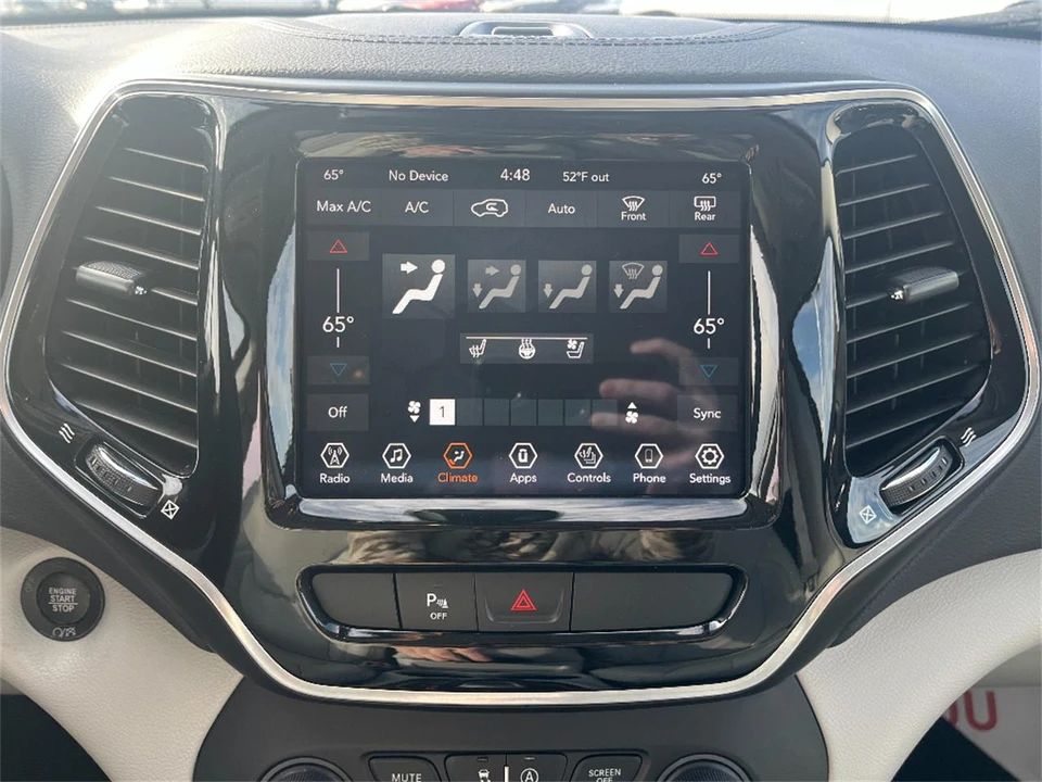 2020 Jeep KL Cherokee - Image 25 of 31