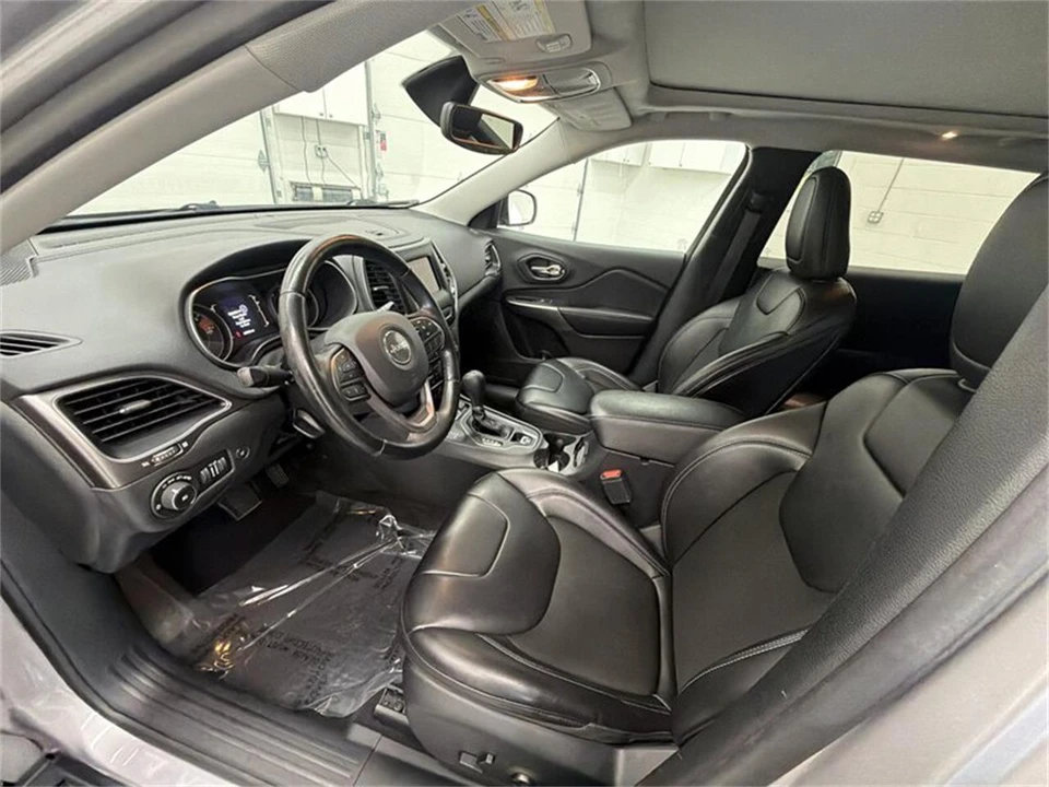 2020 Jeep KL Cherokee - Image 10 of 16