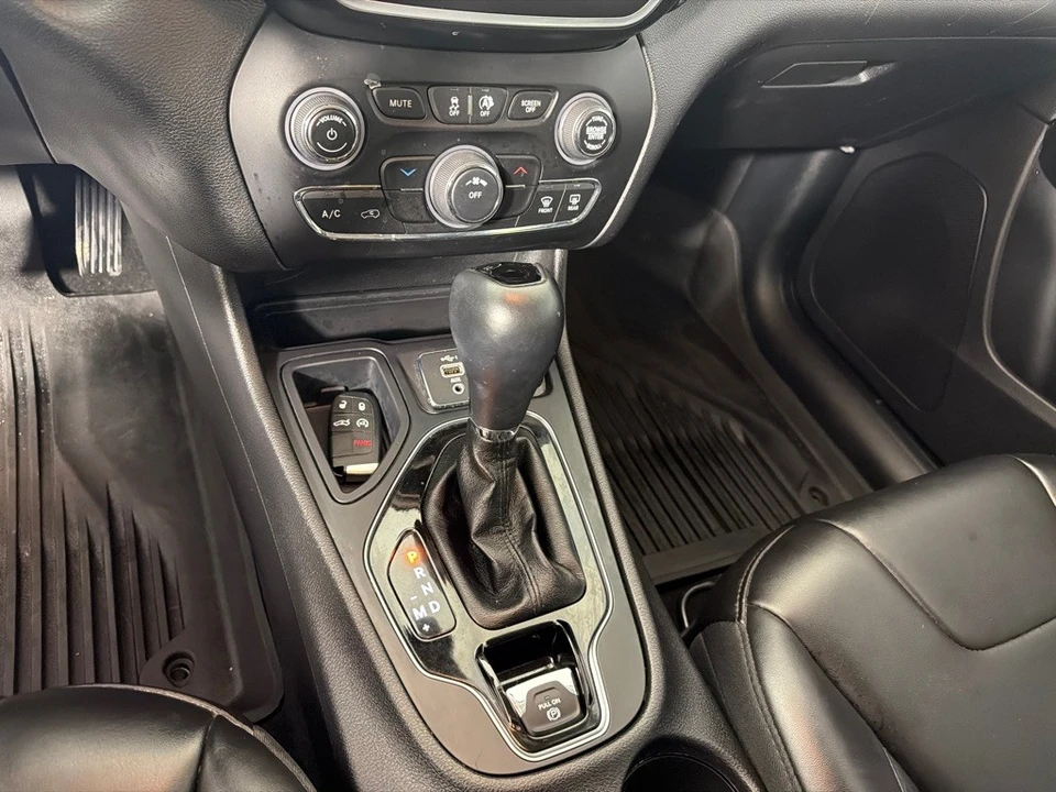 2020 Jeep KL Cherokee - Image 18 of 27