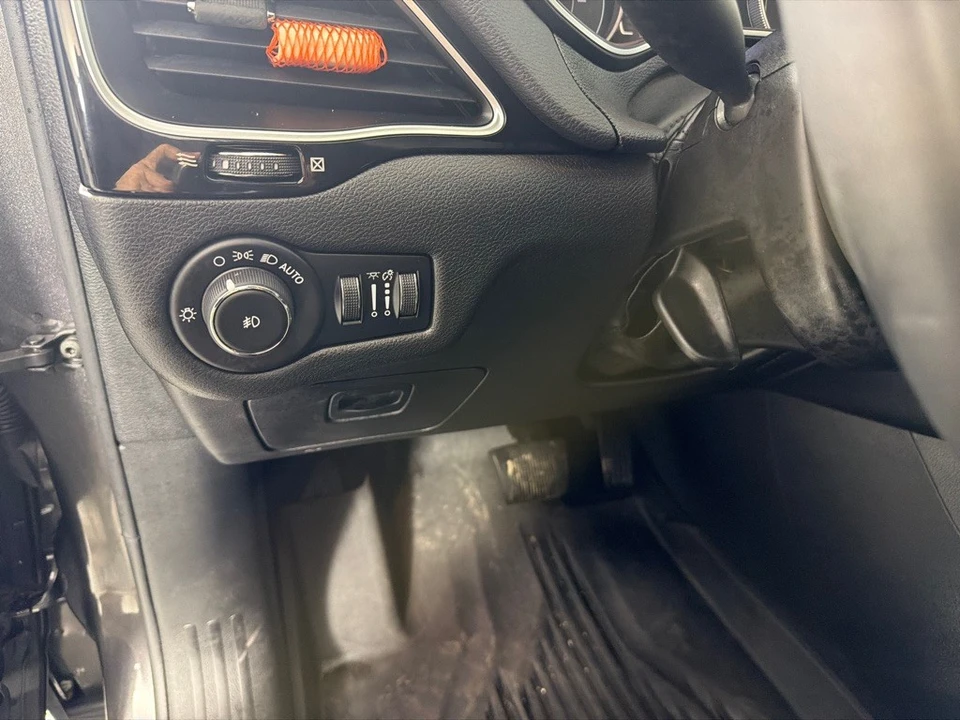 2020 Jeep KL Cherokee - Image 14 of 27
